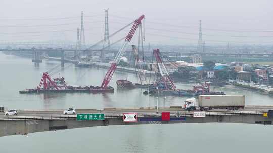 中国广东省广州市南沙区下横沥水道沉船打捞
