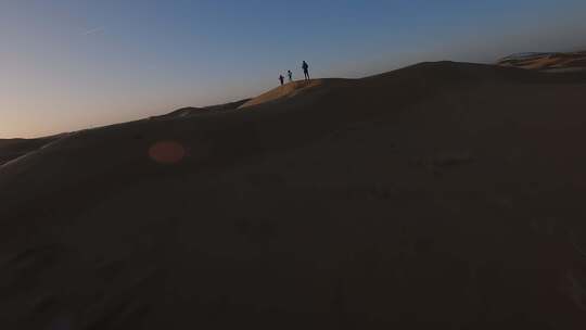 fpv穿越机航拍宁夏中卫沙坡头腾格里沙漠