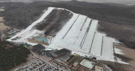 滑雪场航拍 沈阳怪坡国际滑雪场