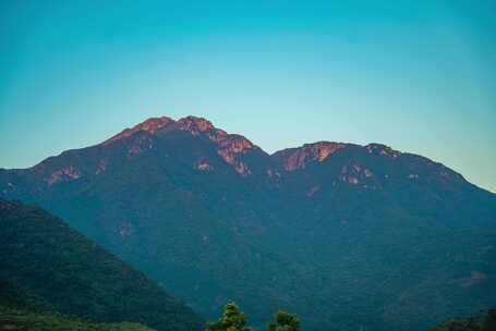 日照金山日出延时