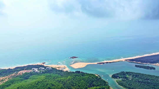 航拍海南陵水河入海口 椰子岛