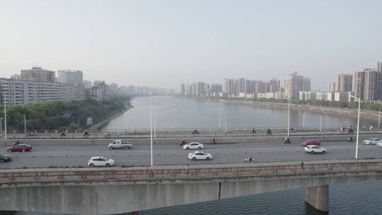 航拍衡阳湘江公铁大桥视频素材模板下载