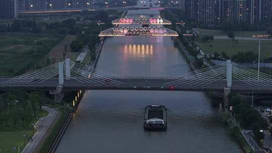 京杭运河苏州段浒墅关夜景（航拍运镜）