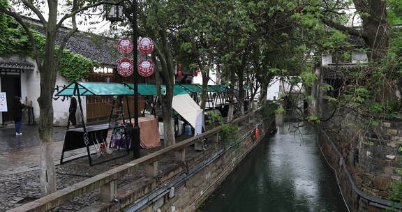 春天春雨清晨唯美慢生活古街苏州平江路