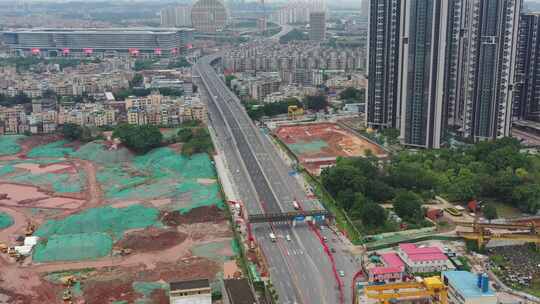 航拍疫情期间城市道路原素材