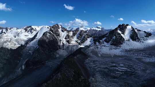 新疆天山雪山视频素材模板下载