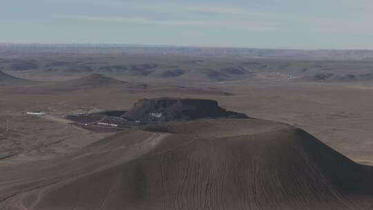 乌兰哈达火山航拍