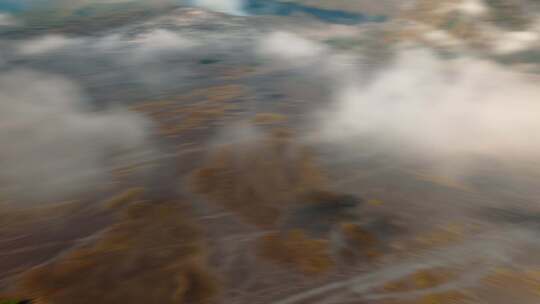 航拍Bromo火山云海视频素材模板下载