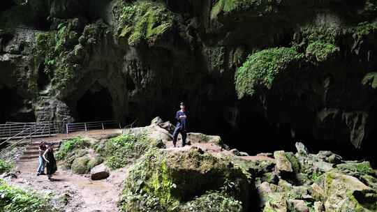 广西永福金钟山景区乾龙天坑地标航拍