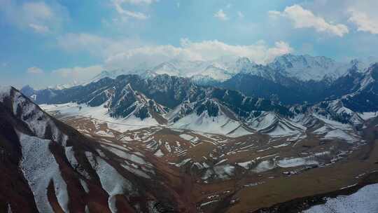 新疆 博尔塔拉 雪山航拍 