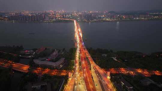 航拍杭州彩虹快速路之江大桥夜景