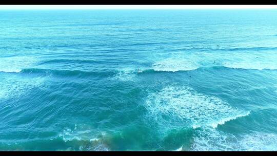 海边冲刷海岸海洋海水沙滩浪花海浪15
