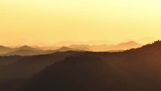 日出意境山山川