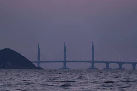 港珠澳大桥三帆桥墩日出延时视频