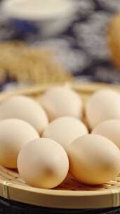 农产品鸡蛋土鸡蛋特写竖屏视频