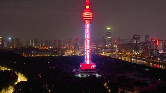 武汉龟山风景区龟山电视塔航拍夜晚夜景车流