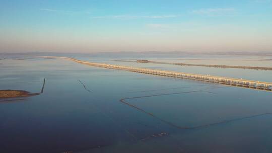 江苏省南京市石臼湖特大桥日落航拍视频素材模板下载