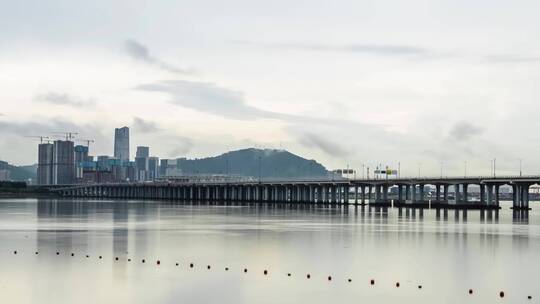 深圳丝滑海水和大桥的延时