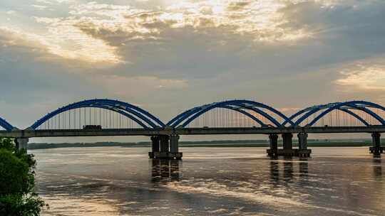 刘江黄河大桥延时日出夕阳郑州黄河桥