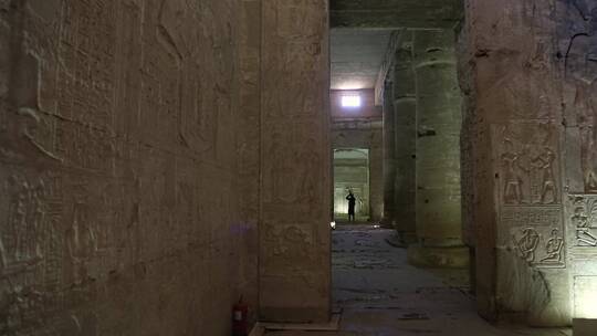 阿拜多斯神庙的内部结构