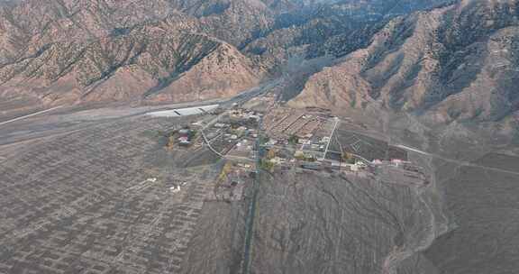 内蒙乌拉山国家森林公园