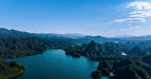 江西铜鼓天柱峰国家森林公园湖泊