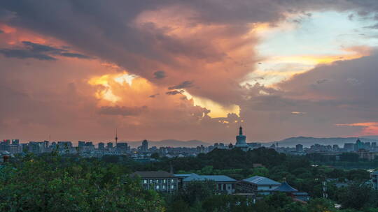 景山西向北京城区风云及日落延时变焦镜头