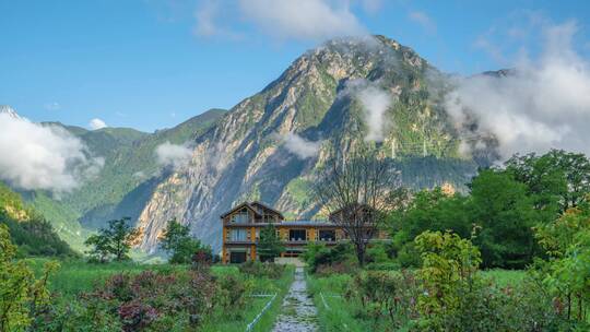 延时山间云端小屋