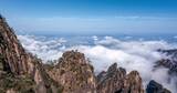 【8k】黄山冬季猴子观海延时-高山云海高清在线视频素材下载