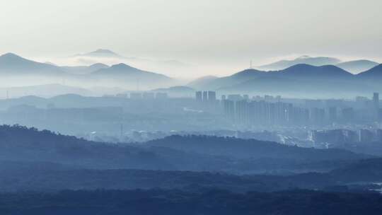 南京清晨日出水墨画风景