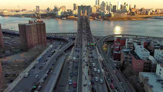 城市航拍纽约曼哈顿布鲁克林大桥汽车交通河