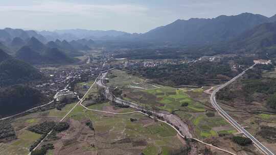 桂林兴安县白石乡田园山景