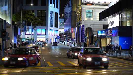 香港城市道路夜晚繁忙交通车流路况汽车行驶