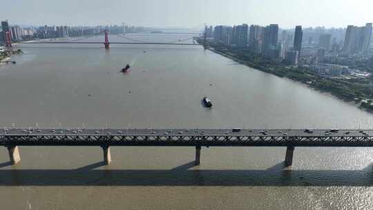武汉长江大桥航拍桥梁交通