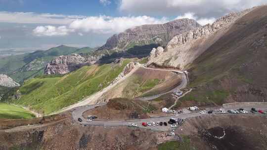 新疆伊犁伊昭公路山谷草原航拍自然风光