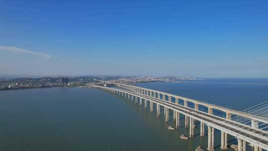 航拍泉州湾大桥建筑风光视频素材模板下载