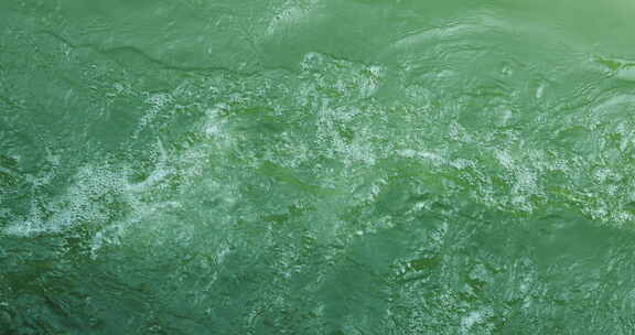 纯净的江水-绿色的江水-重庆嘉陵江
