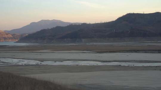 郊区 傍晚 日落 山河美景 远景