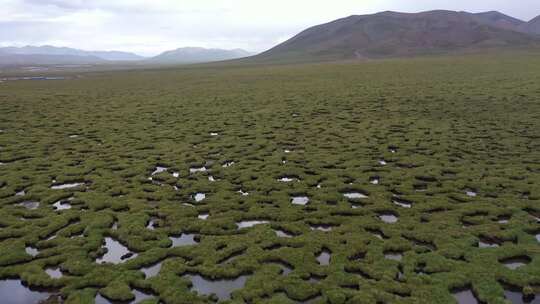 航拍青海高原特殊地貌