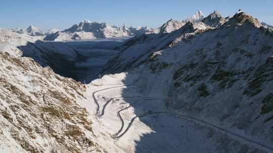 巴郎山高原雪山