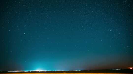 蓝色风景背景夜晚星空发光的星星视频素材模板下载