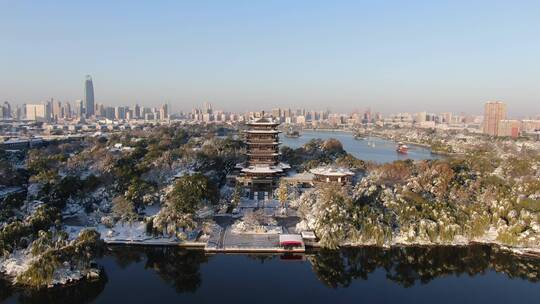 济南 大明湖 5A 景区 雪景