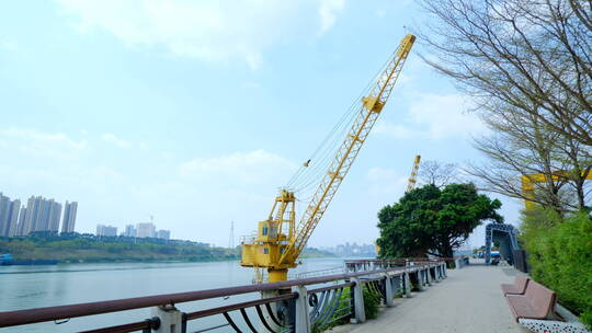 南宁邕江上尧码头起重机 工业主题公园视频素材模板下载