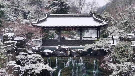 航拍瘦西湖景区园林大明寺观音山宋夹城雪景