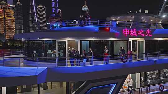上海陆家嘴/外滩/黄浦江/地标/游轮夜景