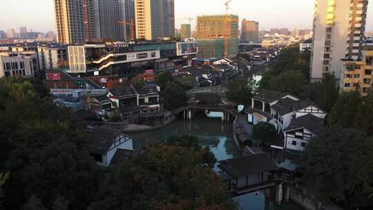 杭州市拱墅区胜利河美食街夜景航拍