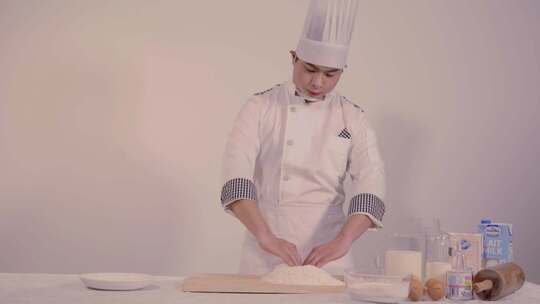高级厨师面点师烘烤蛋挞制作过程视频素材模板下载