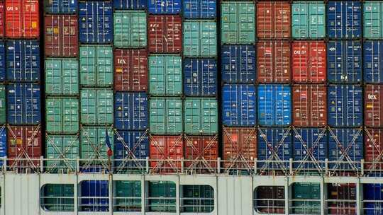 国际贸易货柜码头视频素材模板下载