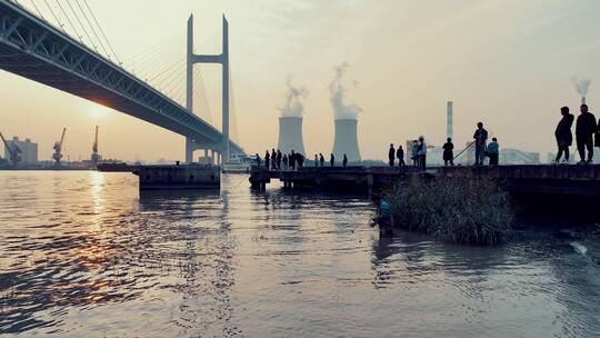 上海闵浦大桥傍晚航拍