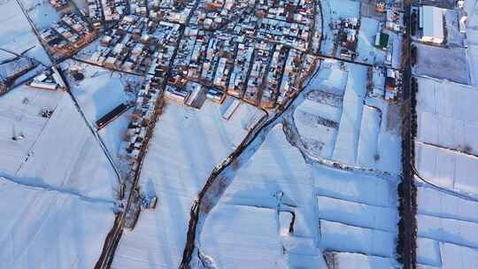 大地村庄雪原航拍